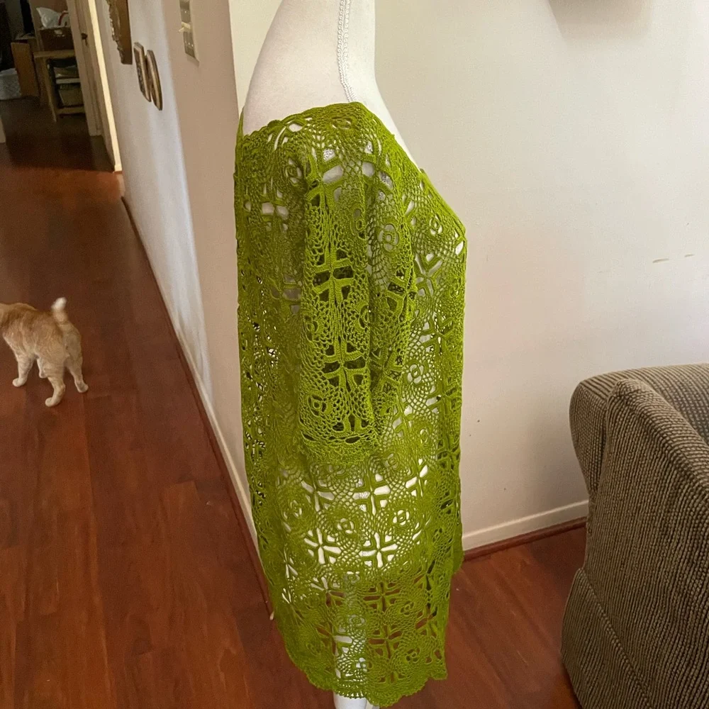 Unbranded green floral crochet tunic long top lace MEDIUM sheer short sleeve - Picture 8 of 13